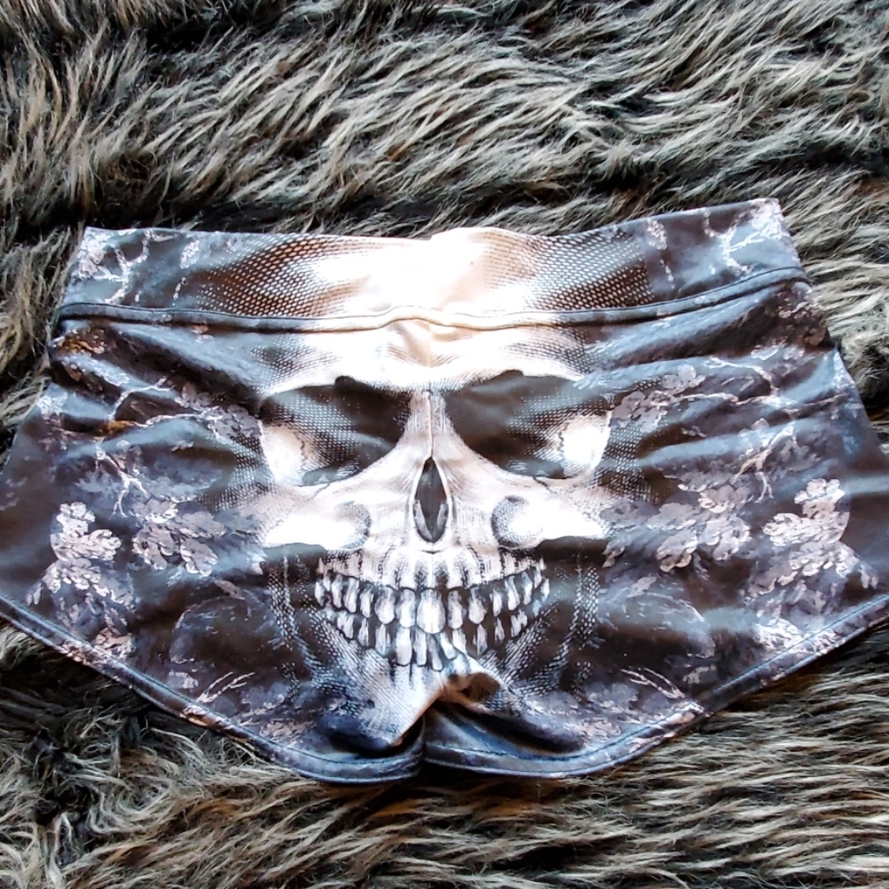 Blackmilk skull dancer shorts